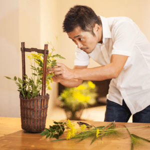 Ikebana: El Arte Floral Japonés